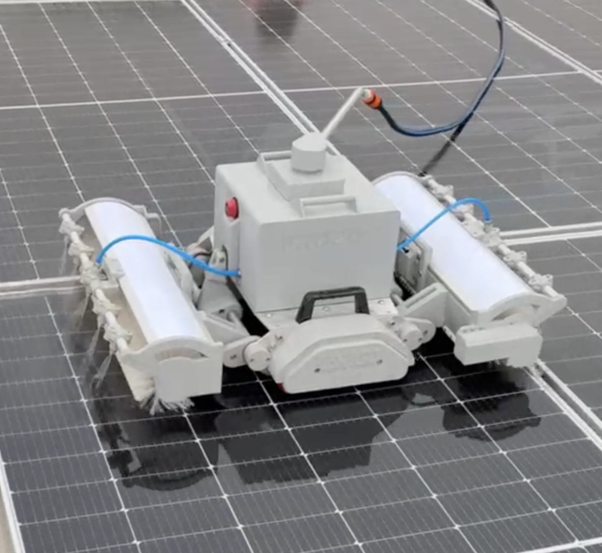 f60-panel temizlik robotu F60 güneş paneli temizlik robotu